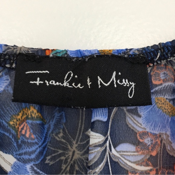 Blouse. Rich blue and coral. Size L/XL - Picture 2 of 3